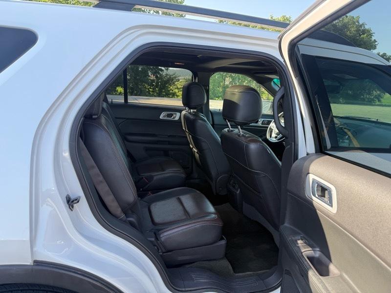 Ford Explorer Sport 4WD 2013