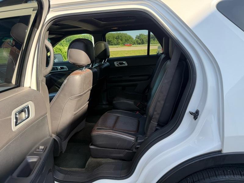 Ford Explorer Sport 4WD 2013