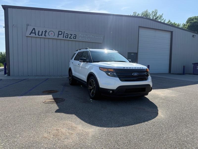 Ford Explorer Sport 4WD 2013