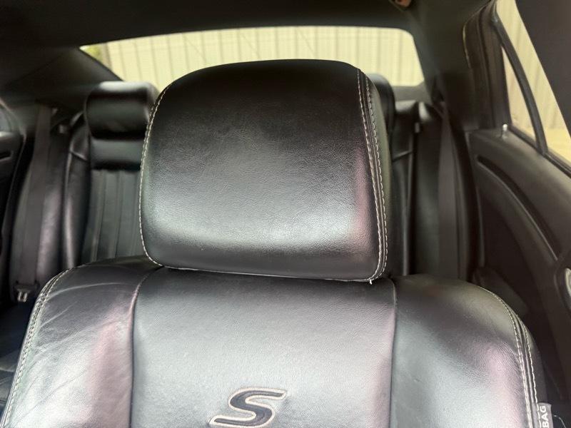 Chrysler 300 S V6 RWD 2019
