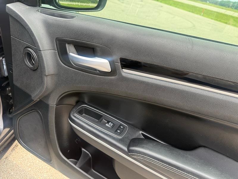 Chrysler 300 S V6 RWD 2019