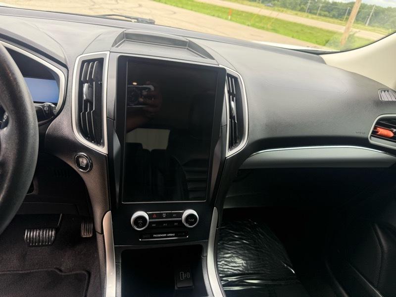 Ford Edge SEL AWD 2021