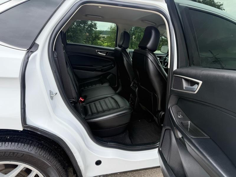 Ford Edge SEL AWD 2021