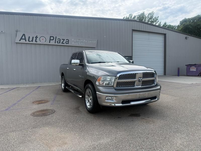 RAM 1500 2WD Crew Cab 149" Laramie 2010
