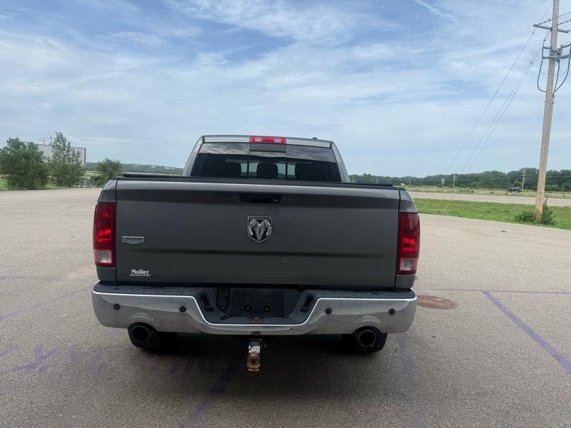 RAM 1500 2WD Crew Cab 149" Laramie 2010