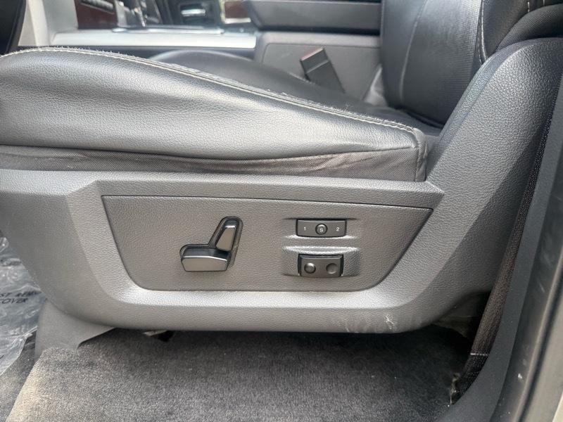 RAM 1500 2WD Crew Cab 149" Laramie 2010