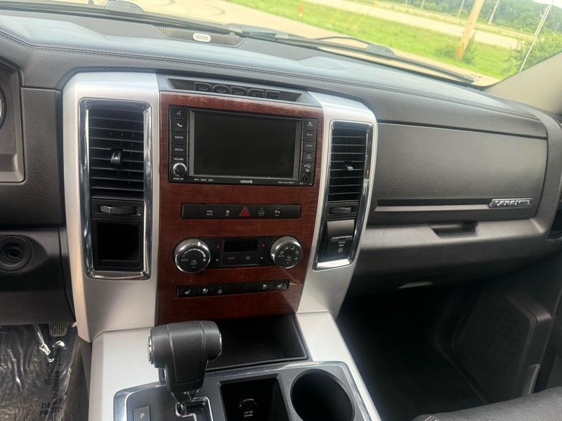 RAM 1500 2WD Crew Cab 149" Laramie 2010