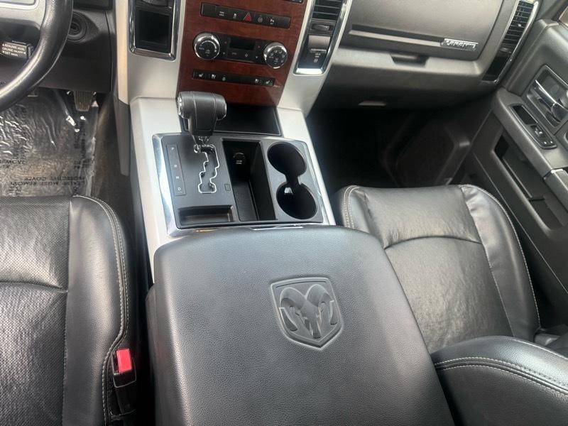 RAM 1500 2WD Crew Cab 149" Laramie 2010