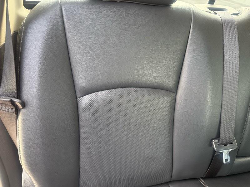 RAM 1500 2WD Crew Cab 149" Laramie 2010