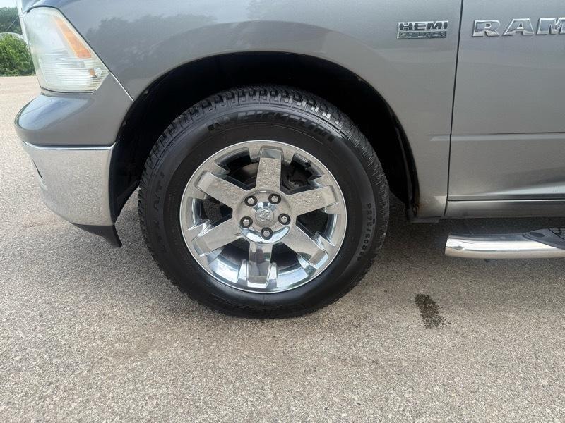RAM 1500 2WD Crew Cab 149" Laramie 2010