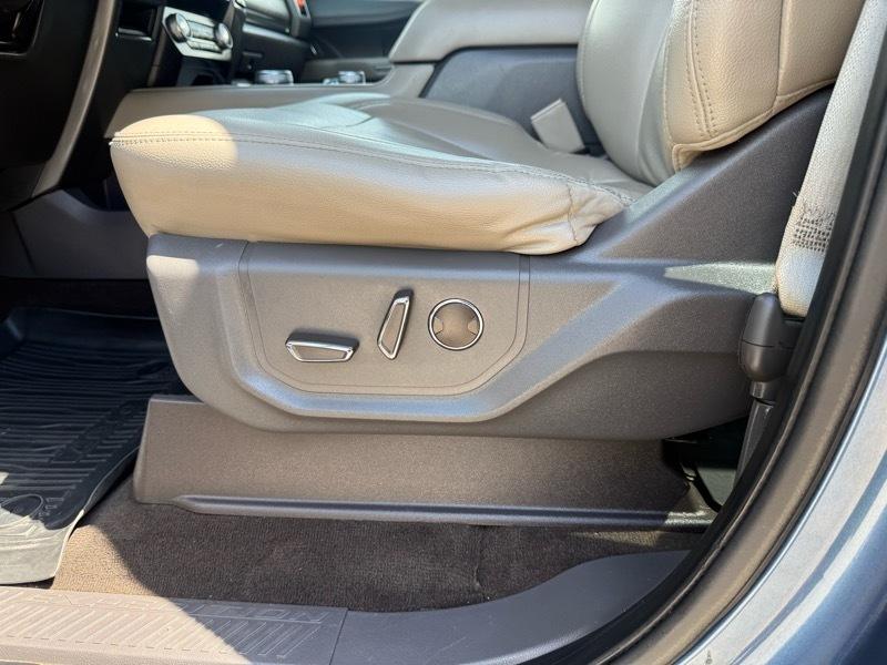 Ford Expedition MAX XLT 4WD 2019