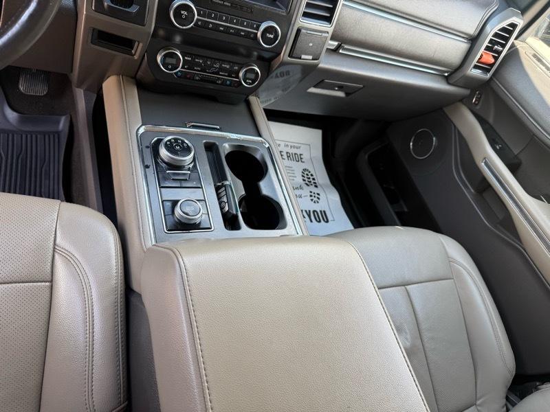 Ford Expedition MAX XLT 4WD 2019