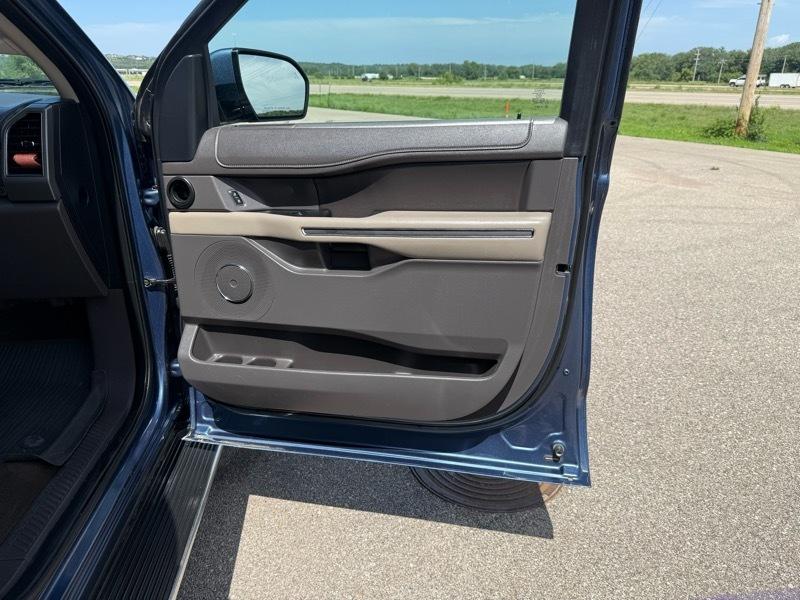 Ford Expedition MAX XLT 4WD 2019