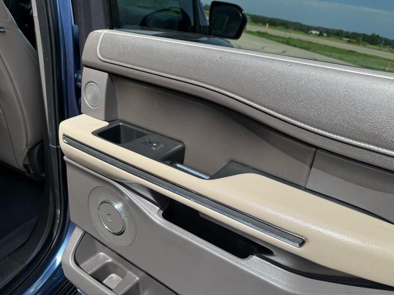 Ford Expedition MAX XLT 4WD 2019