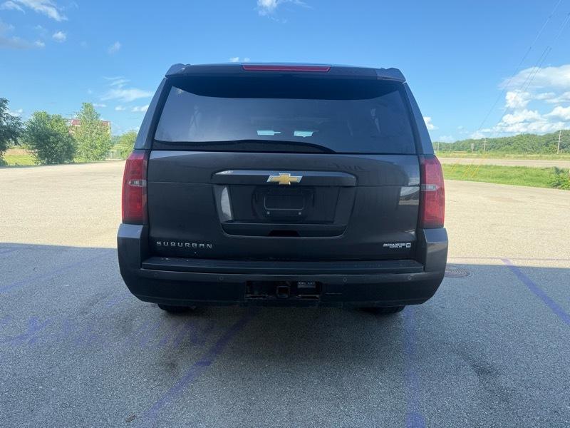 Chevrolet Suburban LT 4WD 2018