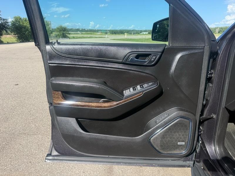 Chevrolet Suburban LT 4WD 2018