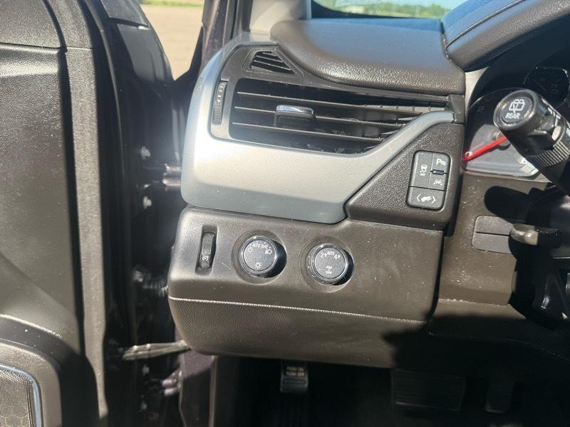 Chevrolet Suburban LT 4WD 2018