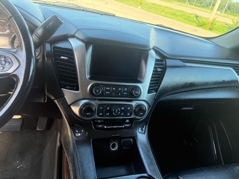 Chevrolet Suburban LT 4WD 2018