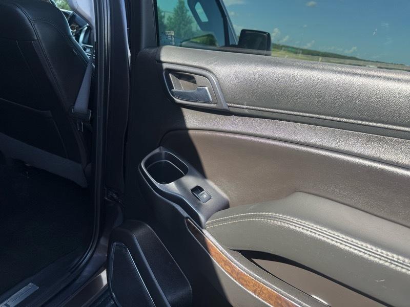 Chevrolet Suburban LT 4WD 2018
