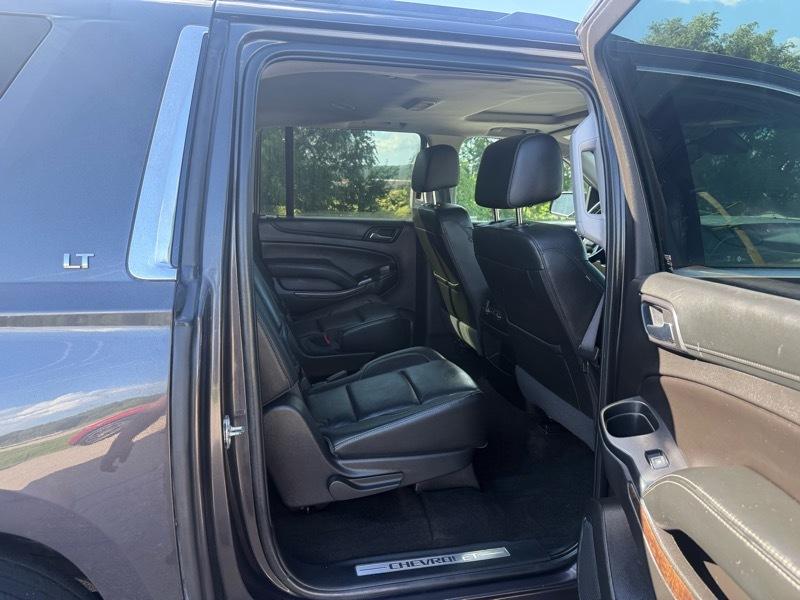 Chevrolet Suburban LT 4WD 2018