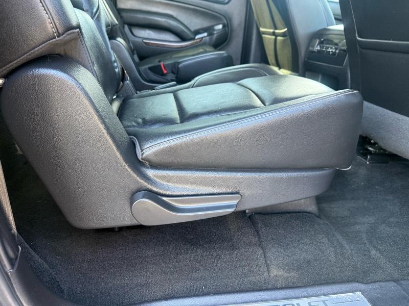 Chevrolet Suburban LT 4WD 2018