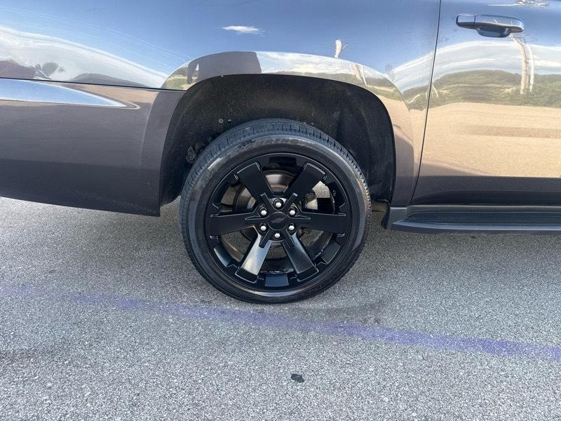 Chevrolet Suburban LT 4WD 2018