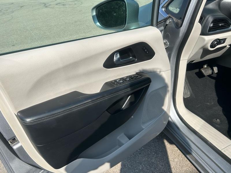Chrysler Pacifica Limited 2020