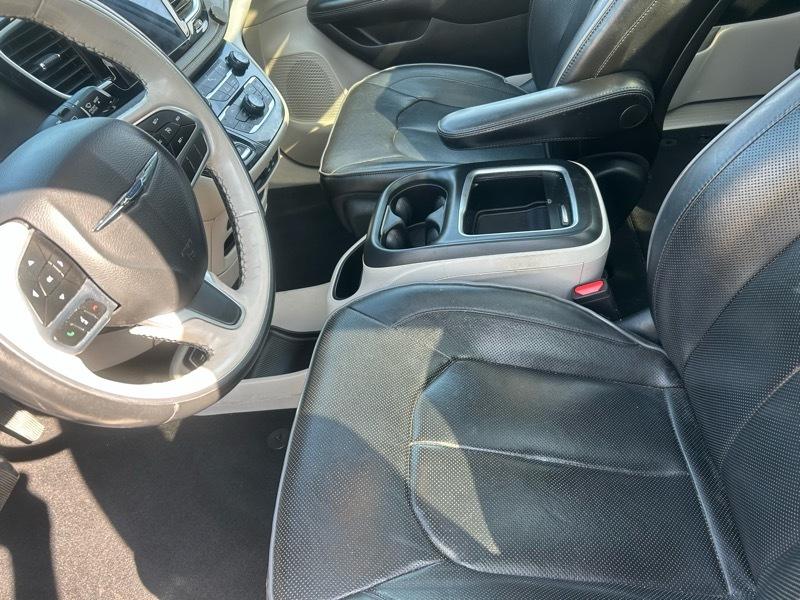 Chrysler Pacifica Limited 2020