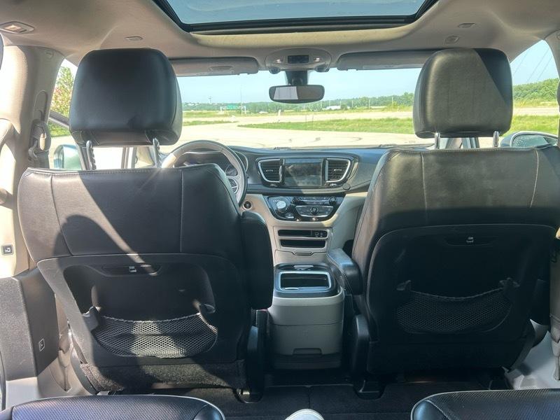 Chrysler Pacifica Limited 2020