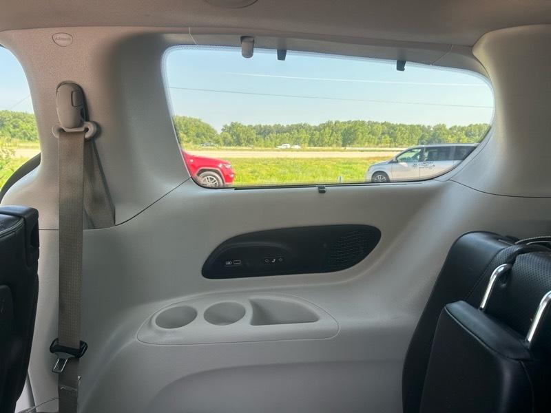 Chrysler Pacifica Limited 2020