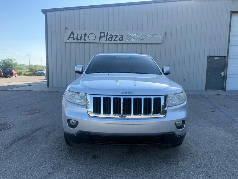 Jeep Grand Cherokee Laredo 4WD 2011