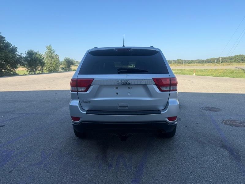 Jeep Grand Cherokee Laredo 4WD 2011