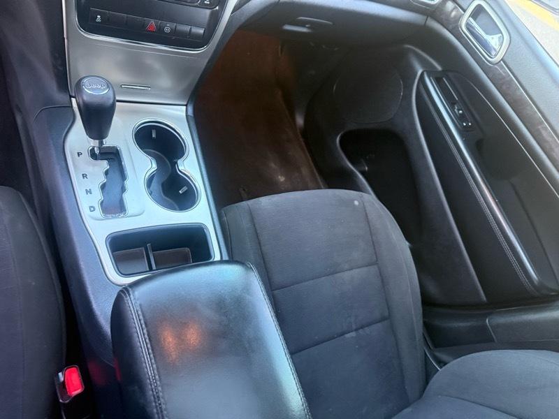 Jeep Grand Cherokee Laredo 4WD 2011