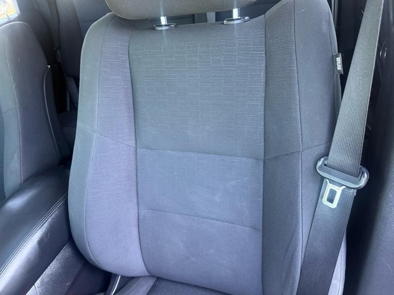Jeep Grand Cherokee Laredo 4WD 2011