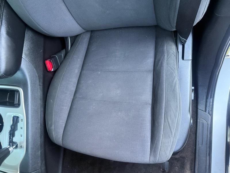 Jeep Grand Cherokee Laredo 4WD 2011