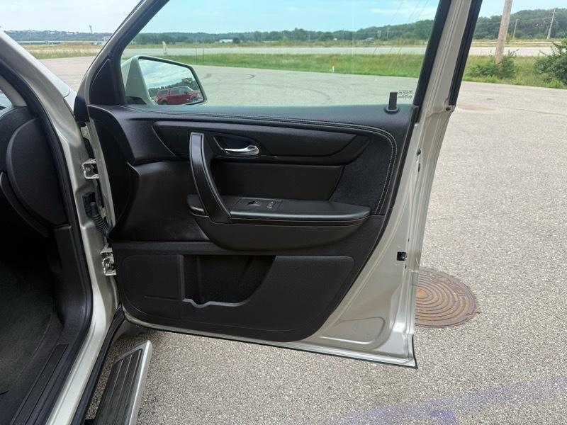Chevrolet Traverse 1LT AWD 2013