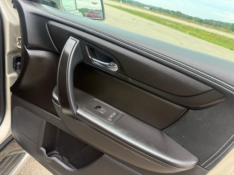 Chevrolet Traverse 1LT AWD 2013