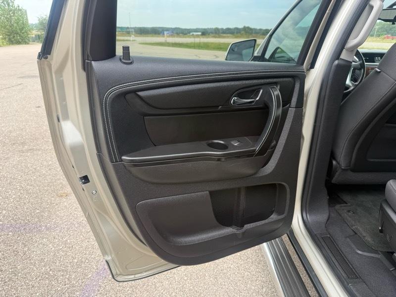 Chevrolet Traverse 1LT AWD 2013