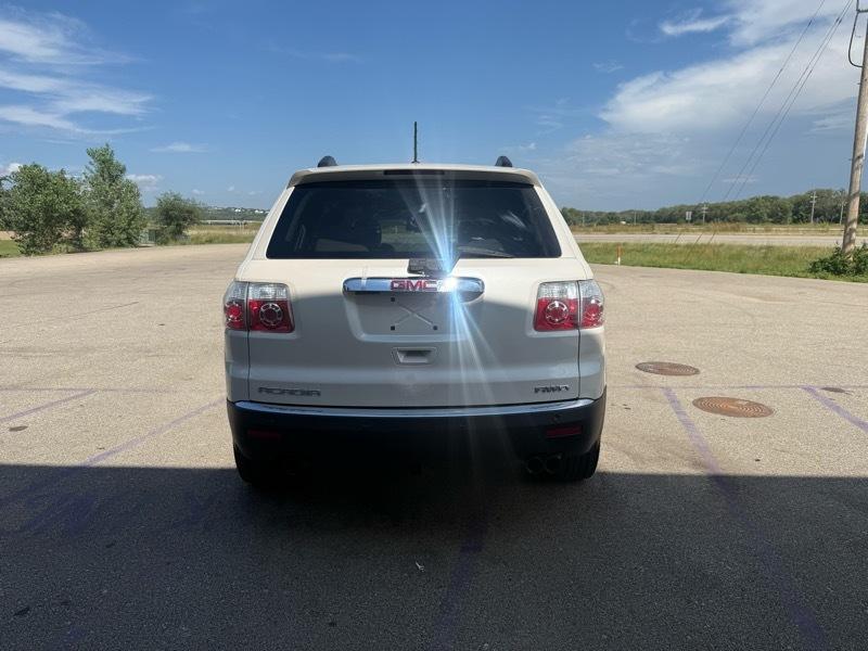 GMC Acadia SLT-2 AWD 2010