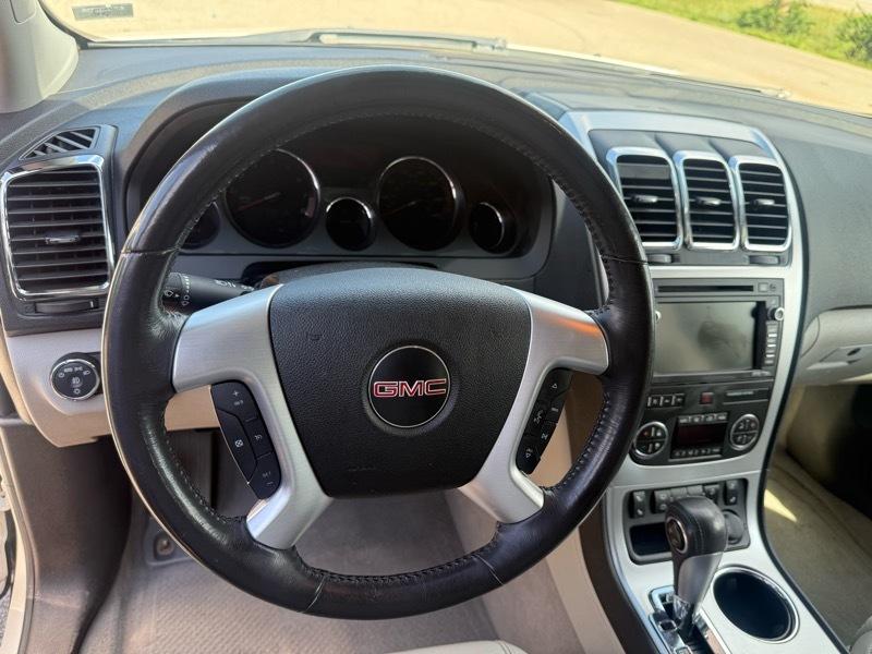 GMC Acadia SLT-2 AWD 2010