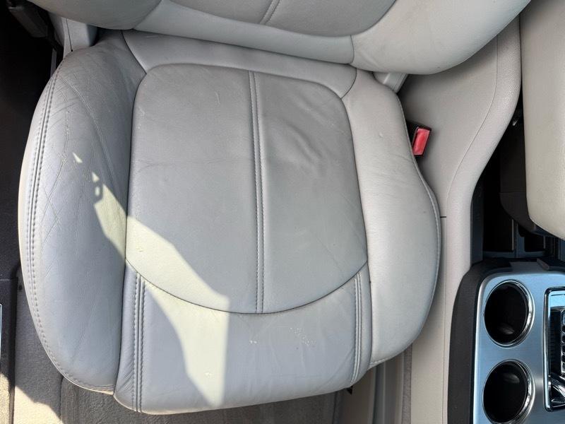 GMC Acadia SLT-2 AWD 2010