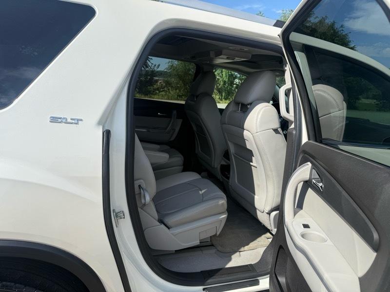 GMC Acadia SLT-2 AWD 2010