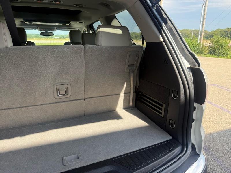 GMC Acadia SLT-2 AWD 2010