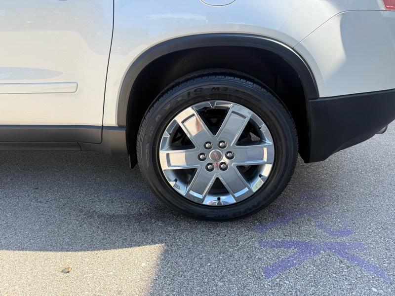 GMC Acadia SLT-2 AWD 2010
