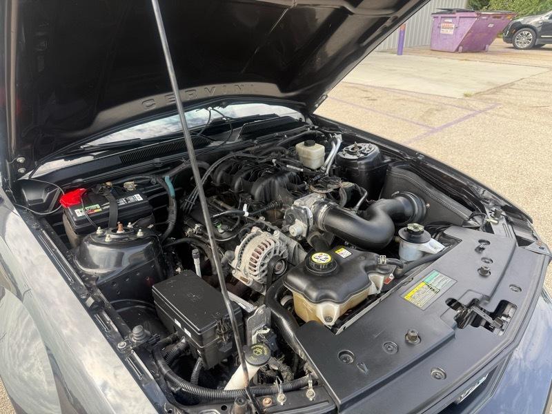 Ford Mustang V6 Deluxe Coupe 2007