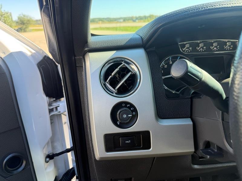 Ford F-150 XLT SuperCrew 6.5-ft. Bed 4WD 2011