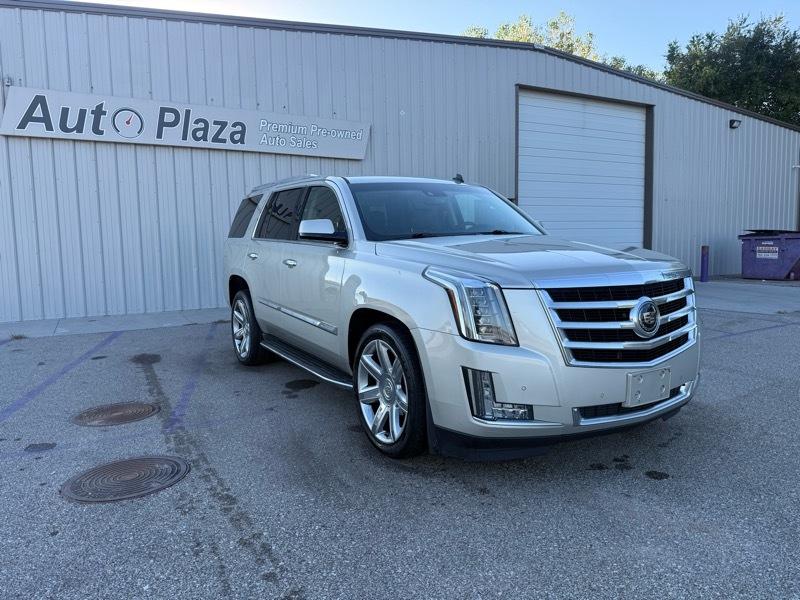 Cadillac Escalade Premium 4WD 2015
