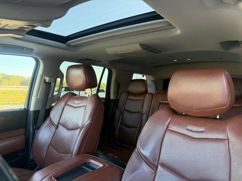 Cadillac Escalade Premium 4WD 2015
