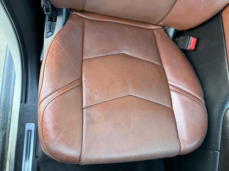 Cadillac Escalade Premium 4WD 2015
