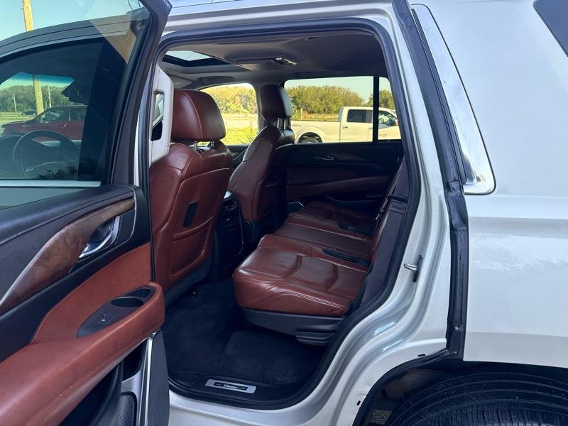 Cadillac Escalade Premium 4WD 2015